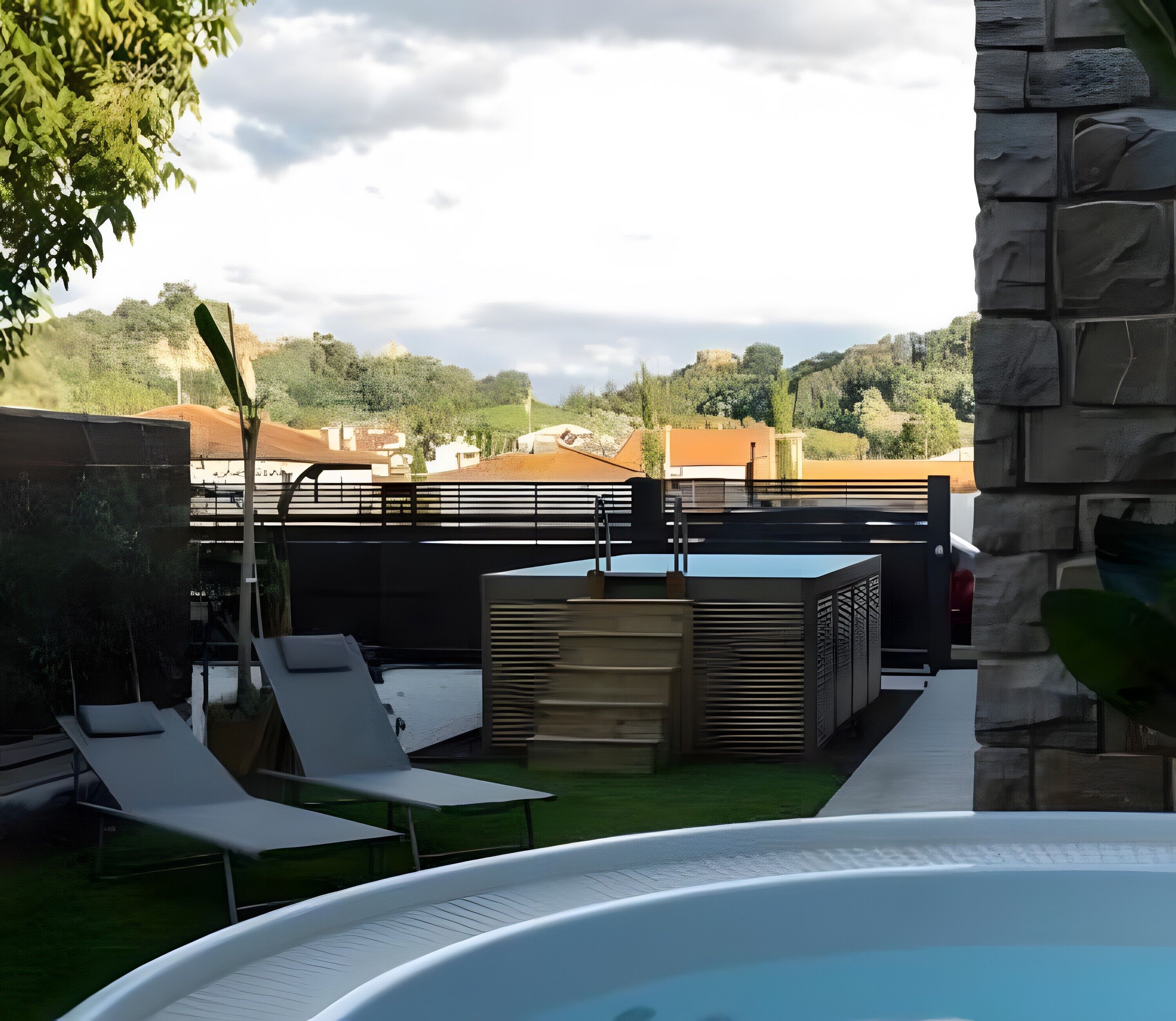 Bain à remous extérieur