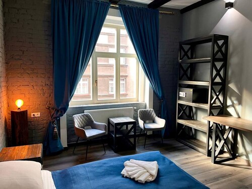 Luxury Flat 7 Min from Colonnade