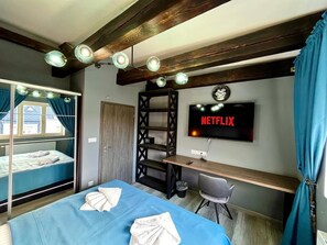 Iron/ironing board, WiFi, bed sheets - Urban Wood Retreat | Walk Downtown (Karlovy Vary)