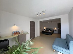 Deluxe Double Room, Private Terrace, Sea View | Ilmainen Wi-Fi