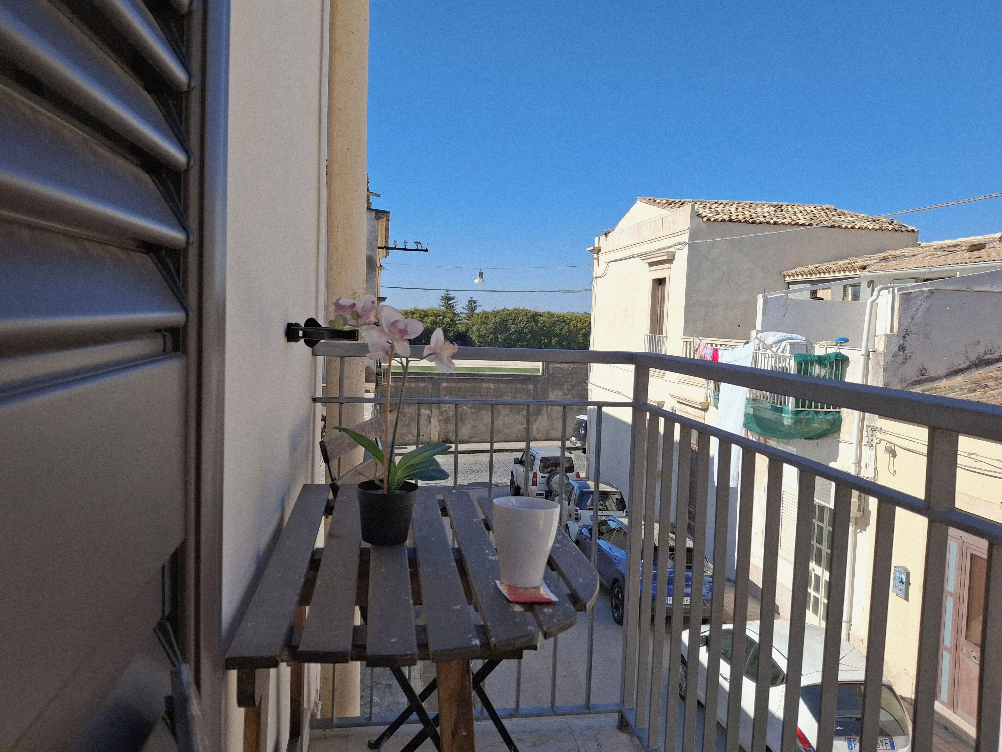 Wedding room with balcony | Kostenloses WLAN