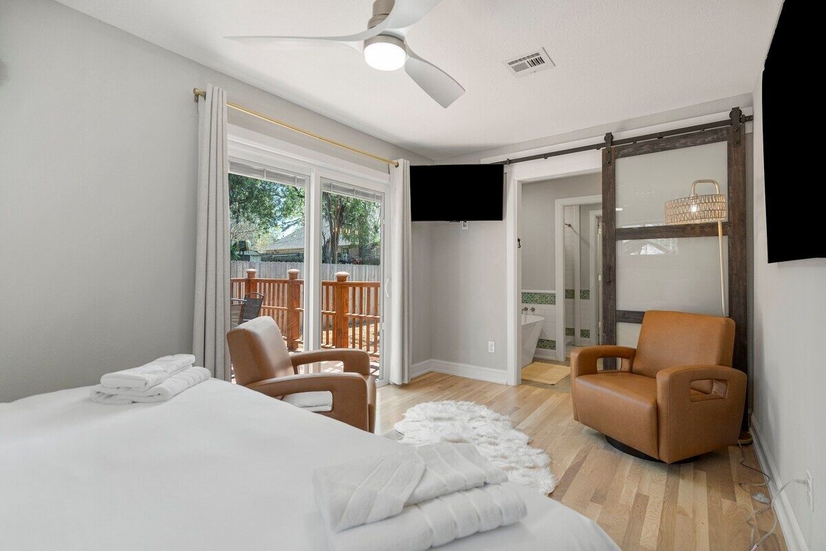 5 bedrooms, internet