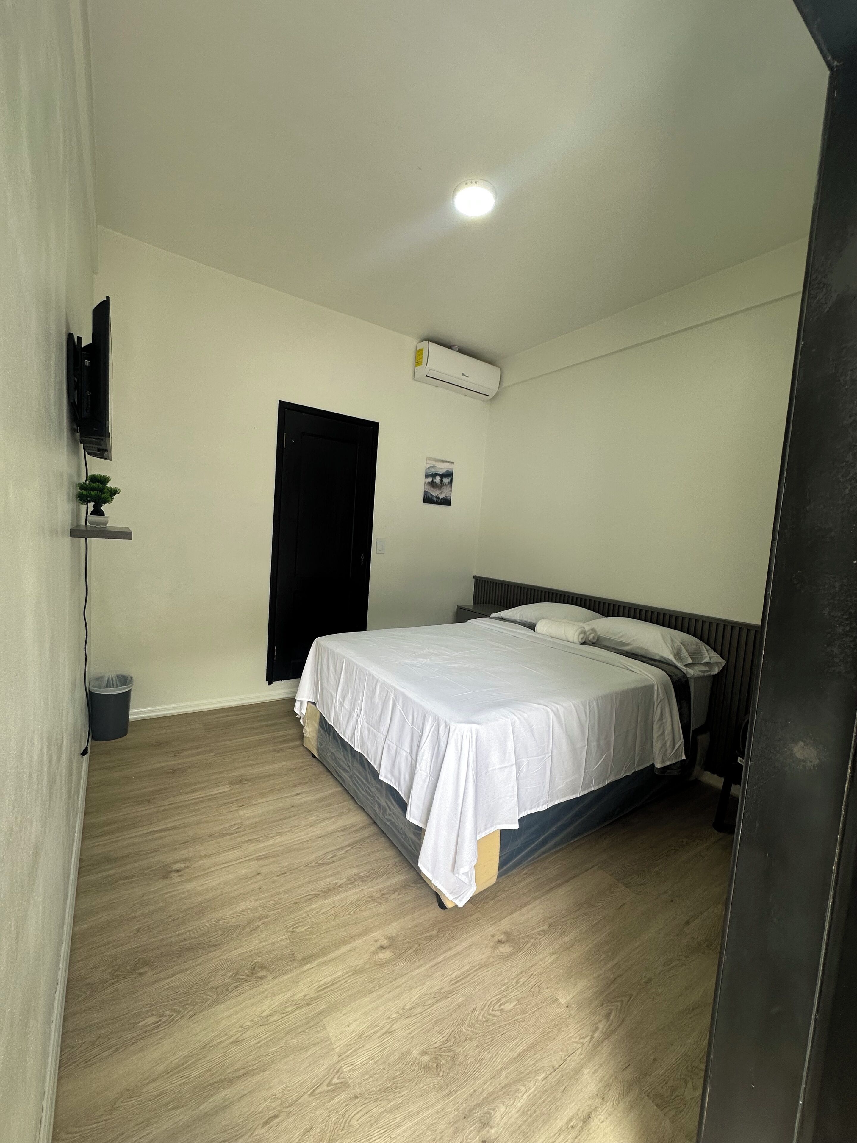 Comfort Single Room, Patio, Courtyard View