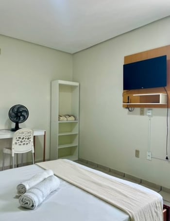 Wifi gratis . Alameda Hotel