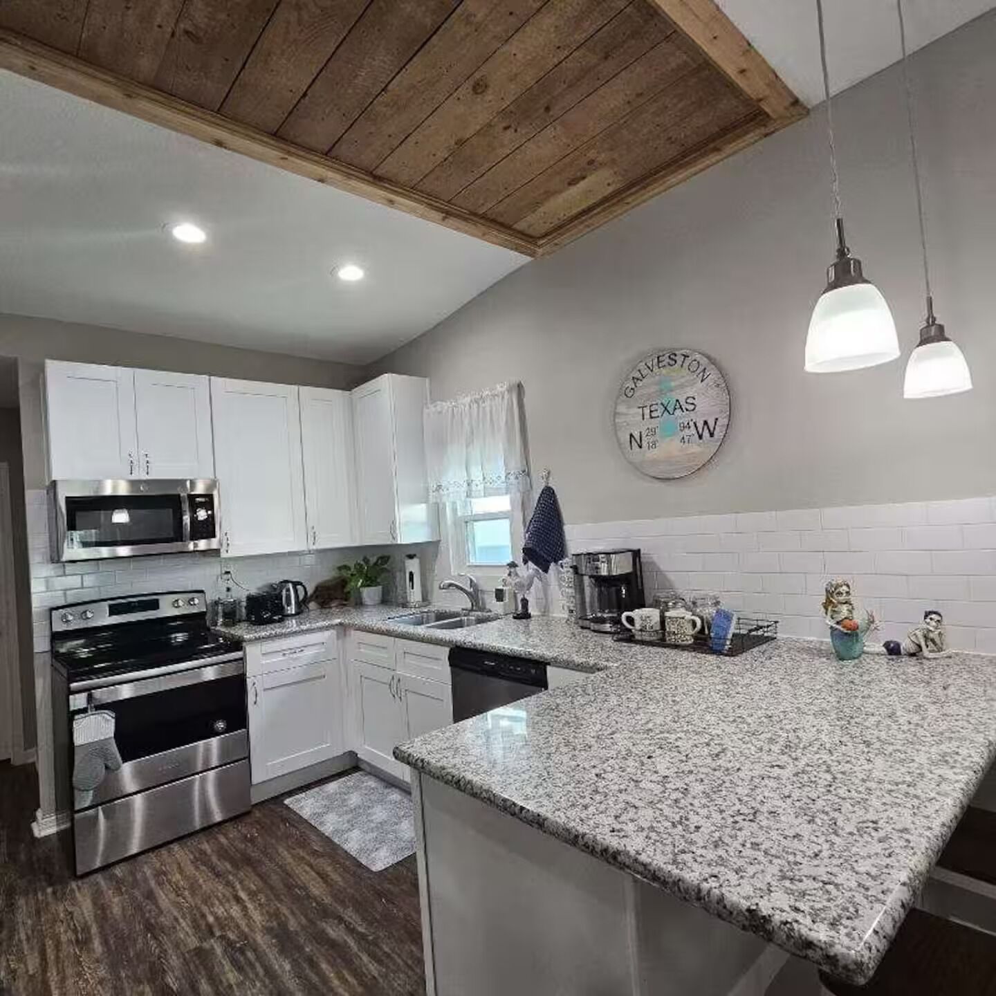 Microwave, oven, stovetop, dishwasher