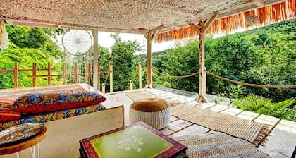 House IBZA-Paradise in nature, garden, bar, fireplace, fantastic terrace