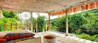 House IBZA-Paradise in nature, garden, bar, fireplace, fantastic terrace