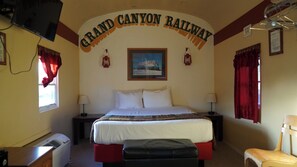 Deluxe Single Room, Mountain View | Iron/ironing board, free WiFi