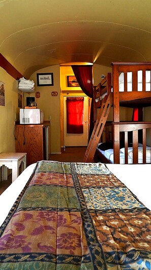 Deluxe Single Room, Mountain View - Railcar on Historic Route 66 (Williams)
