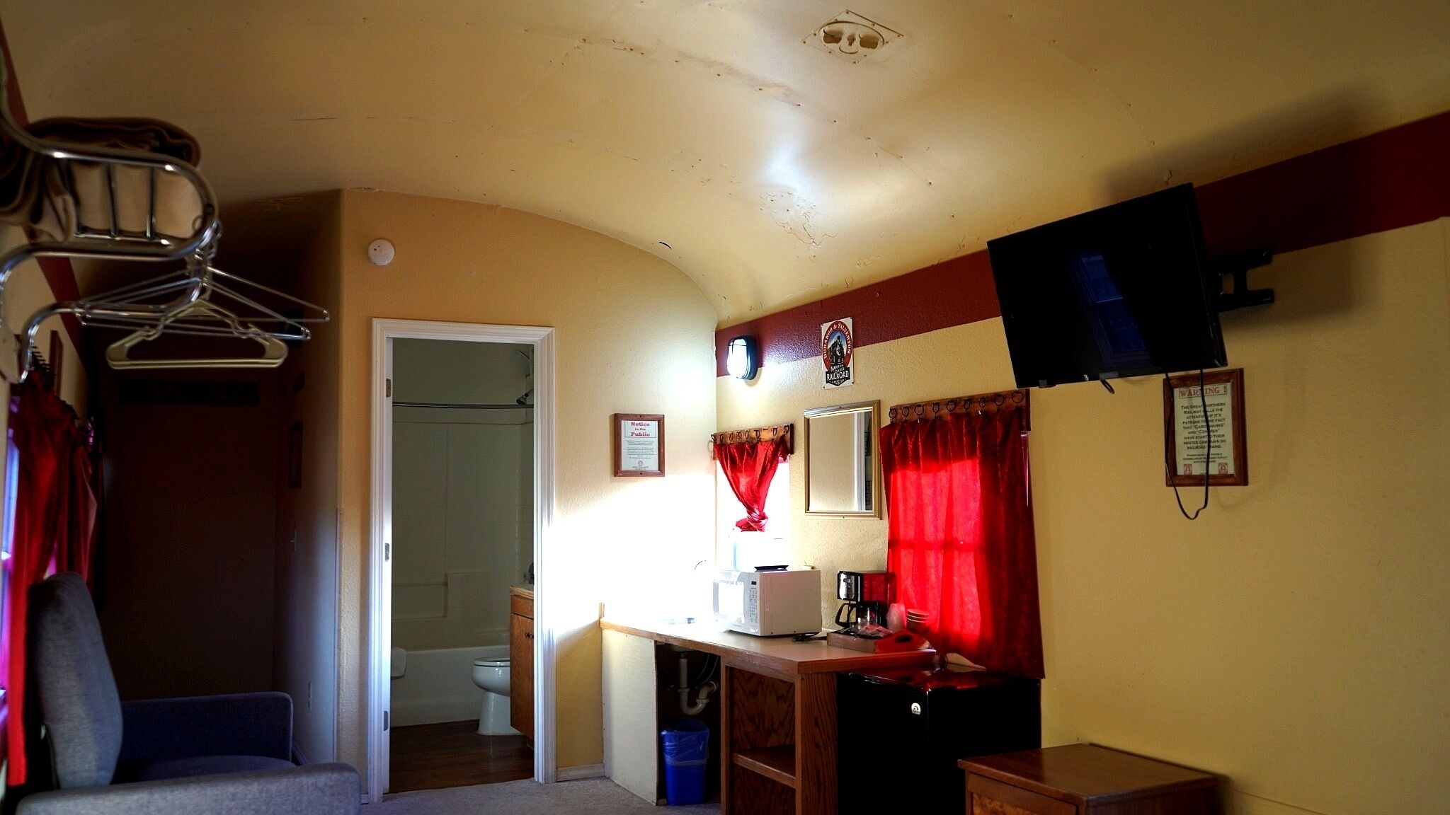 Habitación individual Deluxe, vistas a la montaña | Interior