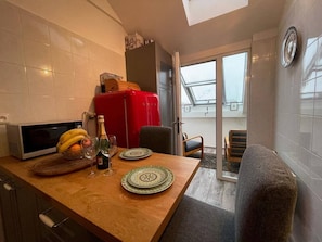 Oklassificerad bild, 3 av 12, knapp