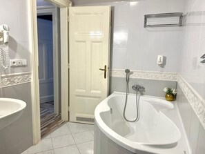 Bathroom - Colorful Dragonfly Nest – 2BR/2BA in Prague (Prague 1)