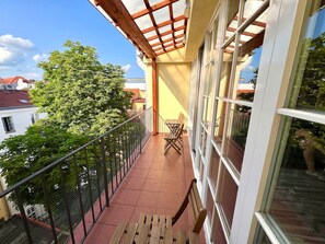 Property grounds - 3 Bedrooms Lovely Attic With Terrace (Prague 1)