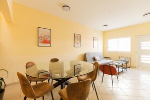 Botón de imagen sin clasificar, 5 de 64