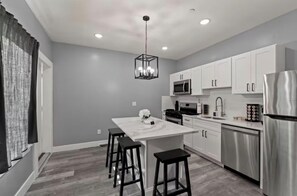 Imagen sin descripción, 4 de 13, botón