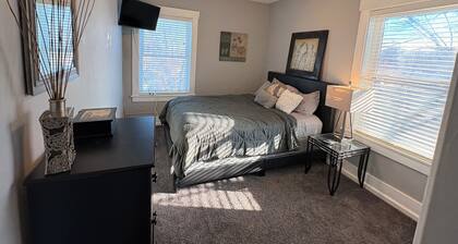 The Olive #5, charmer in BEAUtiful Sherman Hills!