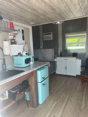 Nicht klassifiziertes Bild, 4 von 9, Schaltfläche