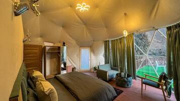 Luxury Suite, River View