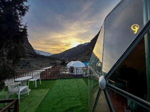 Exclusive Loft | Outdoor dining