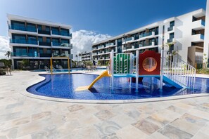 Basic Apartment | Pool - Makia Beach #D4 - Flat With Balcony by Carpediem (Ipojuca)