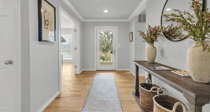 Spacious Hilltop Retreat in Upscale Cul-de-Sac Neighborhood