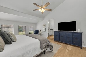 5 chambres, fer et planche à repasser, Wi-Fi gratuit, draps fournis