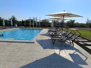 Outdoor pool - Agriturismo Masseria Pallanzano (Puglia)
