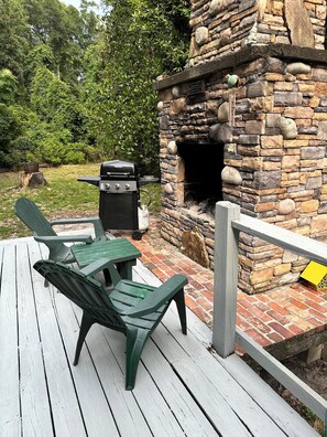 Unclassified image, 3 of 17, button - 3 Rivers Crystal Cabin 3 Bedrooms 2 Bathrooms ~ Nature Lovers Only (Fort White)