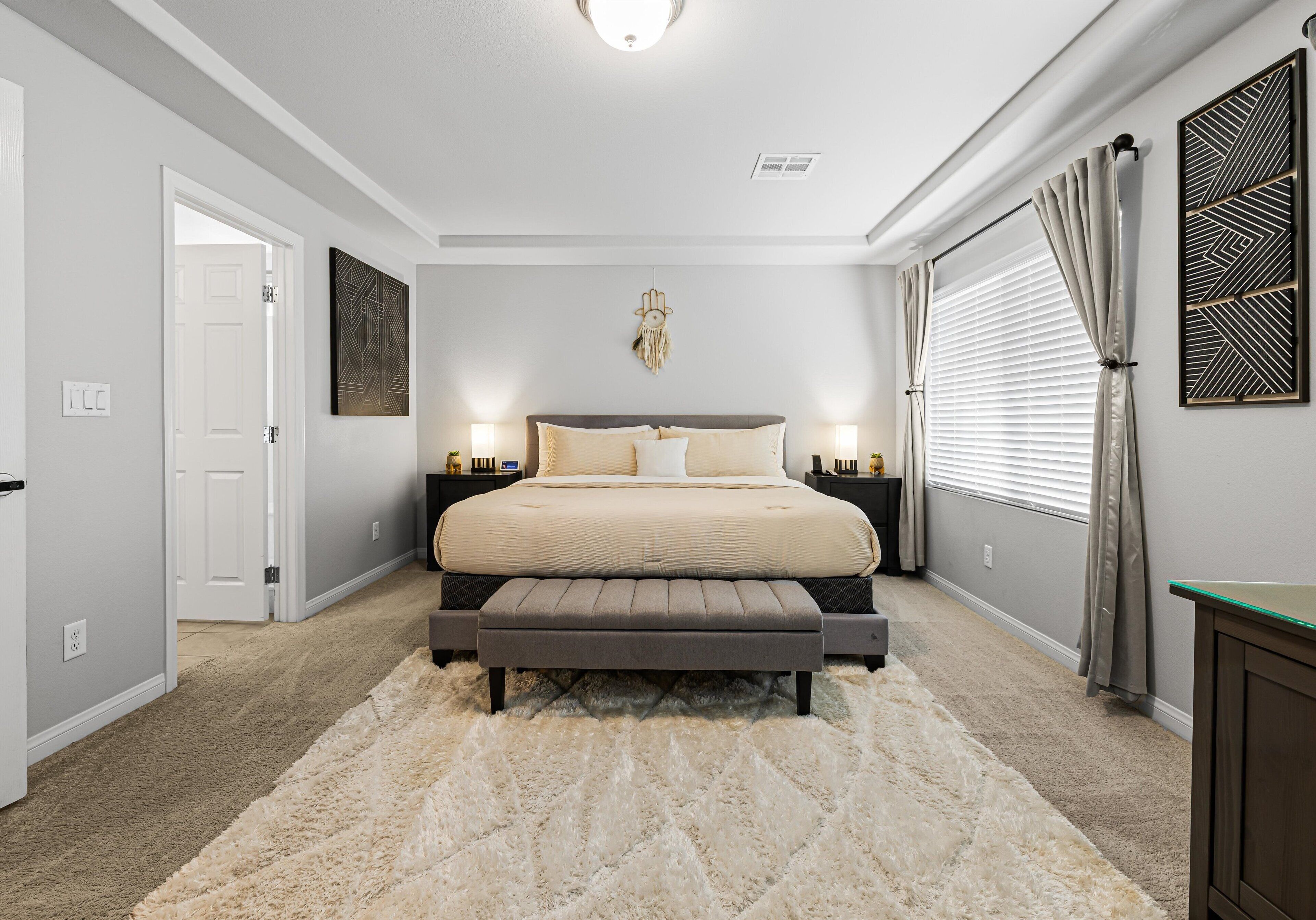 4 室のベッドルーム、アイロン / アイロン台、WiFi、ベッドシーツ