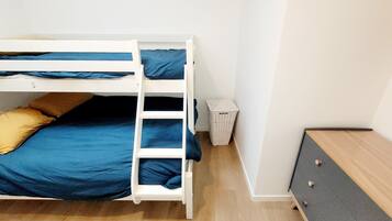 3 Schlafzimmer, Bügeleisen/Bügelbrett, WLAN