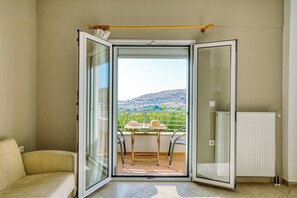 Unclassified image, 2 of 7, button - NIKOLA APARTMENTS (Lemnos)