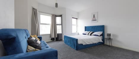 1 bedroom, iron/ironing board, WiFi, bed sheets