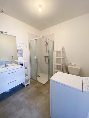 Doccia, asciugacapelli