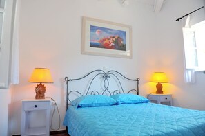 1 bedroom, iron/ironing board, WiFi, bed sheets - VILLA NEFELI (Hydra)