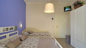 In-room safe, desk, free WiFi, bed sheets