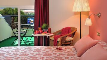 Comfort kamer, 1 twee- of 2 eenpersoonsbedden | Een kluis op de kamer, gratis wifi