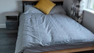 4 Schlafzimmer, kostenloses WLAN, Bettwäsche