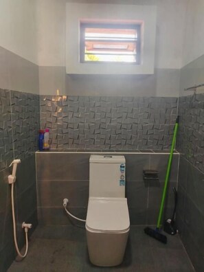 Bathroom - Harbour Bay Anex (Tangalle)