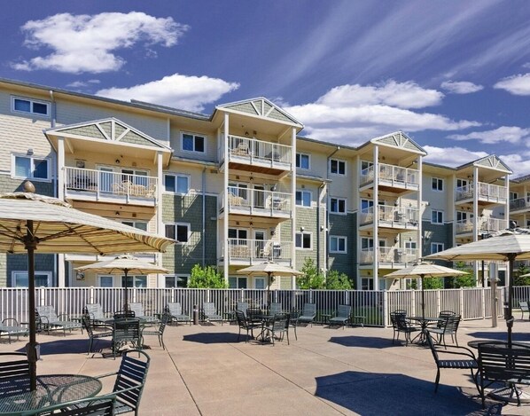 Unclassified image, 1 of 36, button