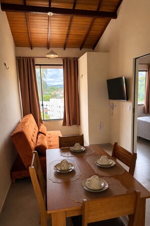 Apartment, City View | Dining