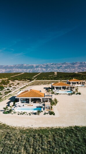 Exterior - 5* Luxury Seaview Villa Plant 2 with pool (Novalja)