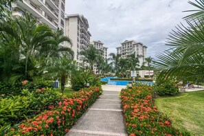 Property grounds - 7 Bedroom Penthouse Mountain & Ocean Views JB21001 (Jaco)