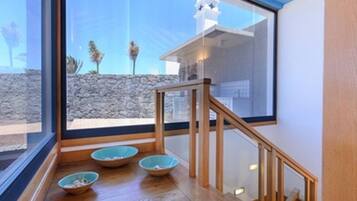 Villa, 3 Bedrooms, Smoking, Private Pool | Interior