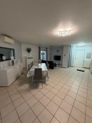 Imagen sin descripción, 5 de 18, botón