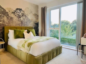 3 chambres, fer et planche Ă repasser, Wi-Fi, draps fournis