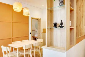 Dining - Spacious & Bright Apartment 2BR/6P - Bastille (Paris)