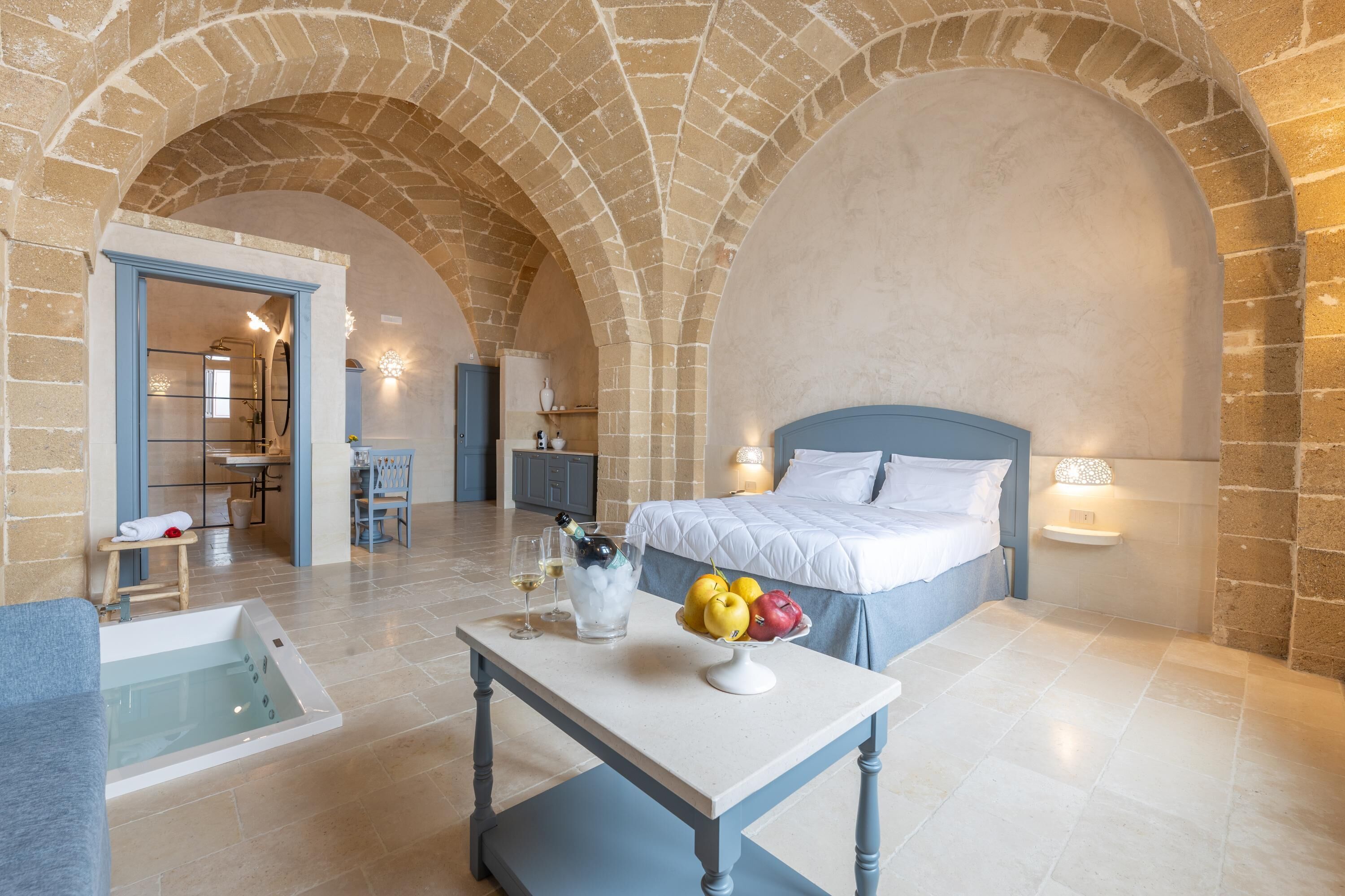 5 soverom, strykejern/-brett, wi-fi (inkludert) og sengetøy