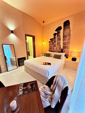 2 bedrooms, iron/ironing board, WiFi, bed sheets - Historical center Palermo Bìfara Rooms (Palermo)