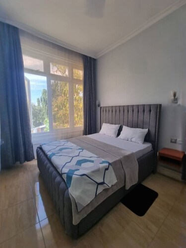 Legacy Homes 2B Apartment