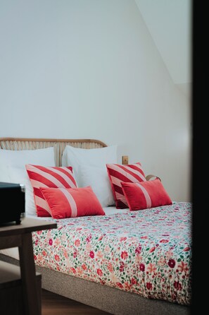 Luokittelematon kuva, 4 kautta 12, painike